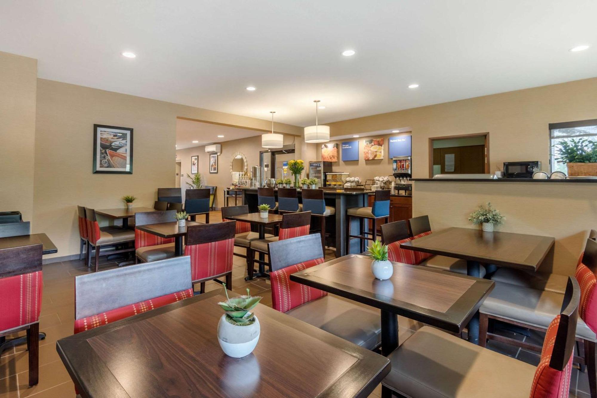 Comfort Inn Ellsworth - Bar Harbor Luaran gambar