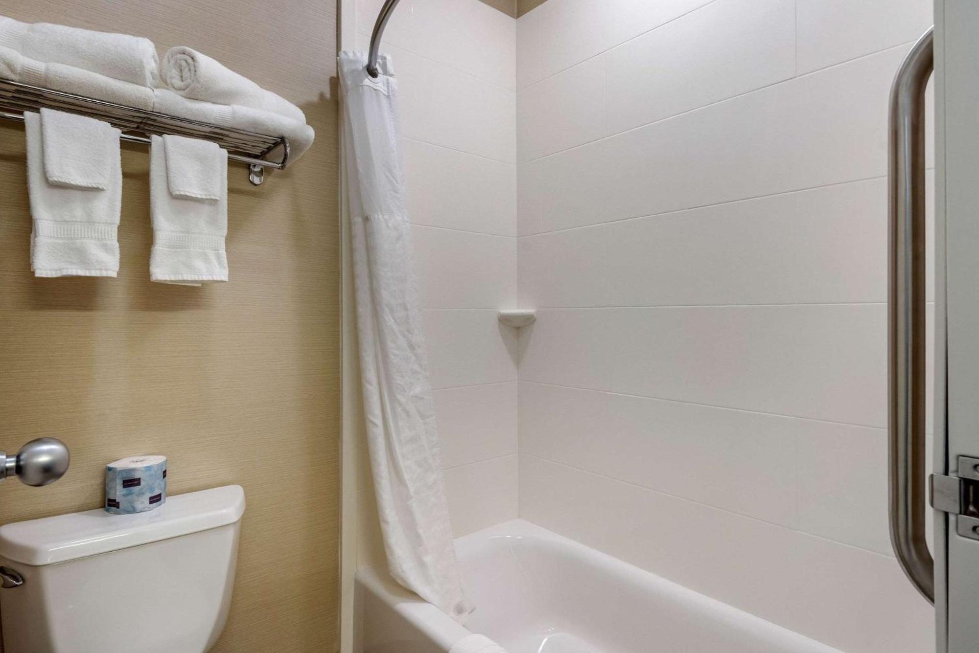 Comfort Inn Ellsworth - Bar Harbor Luaran gambar