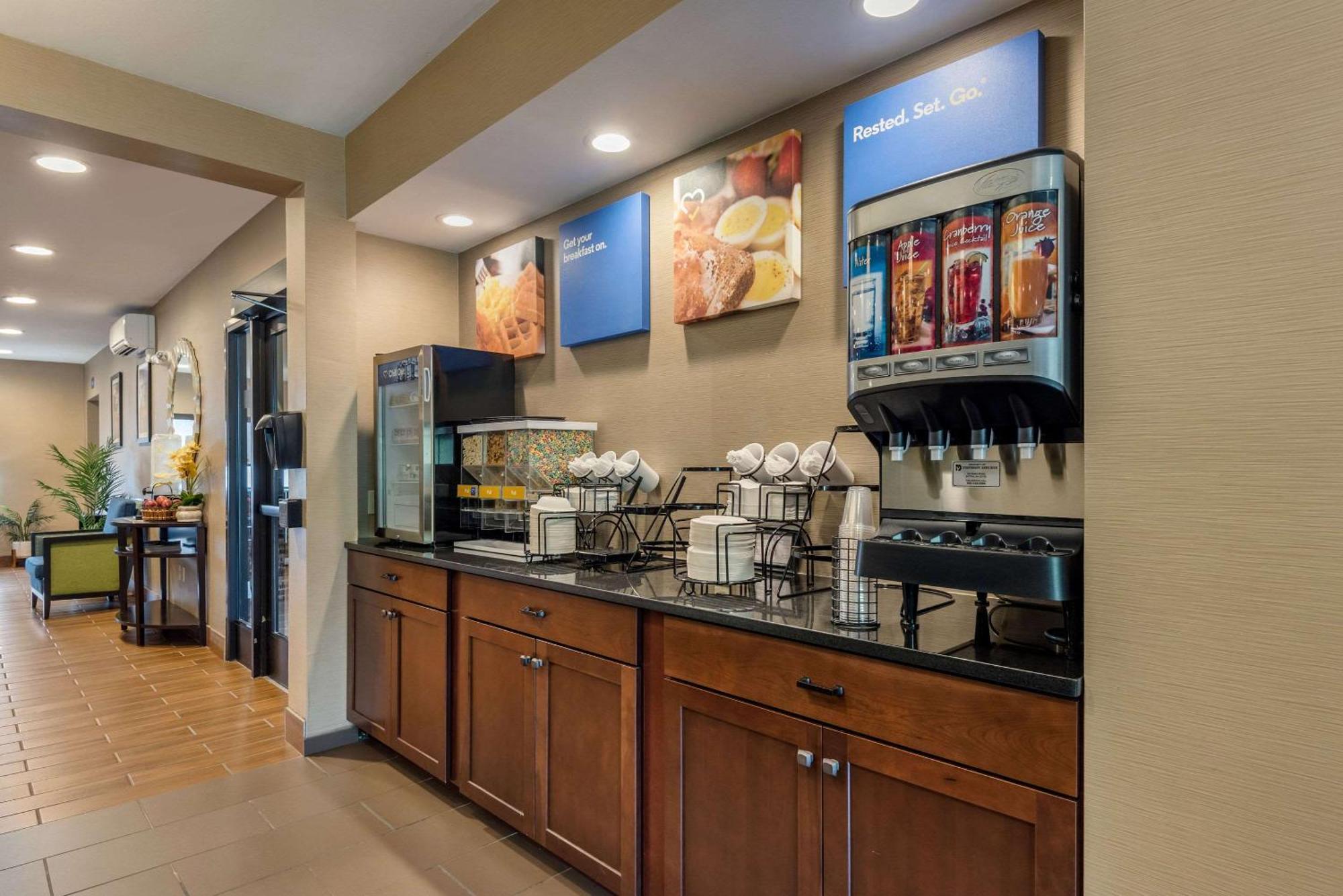Comfort Inn Ellsworth - Bar Harbor Luaran gambar
